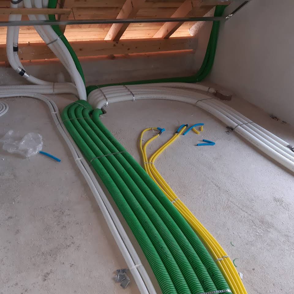 INSTAL-TEH INSTALACIJE TEHVUDIN KANTAREVIĆ S.P.
